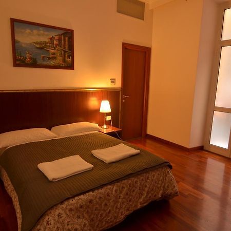 Bed and Breakfast Mille Fiori Roma Habitación foto