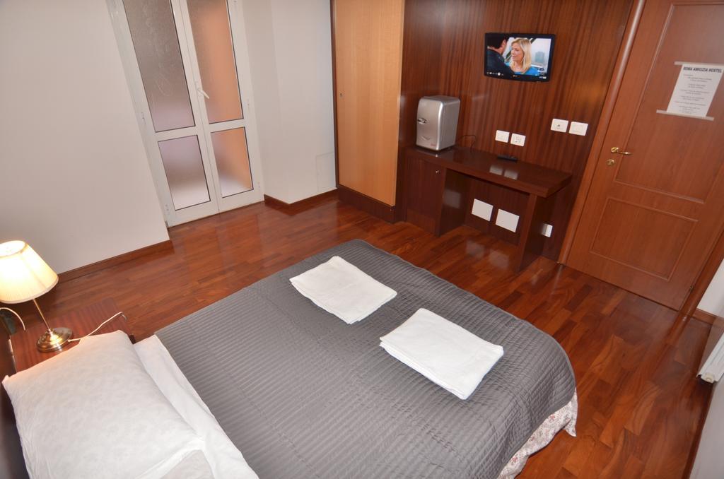 Bed and Breakfast Mille Fiori Roma Habitación foto